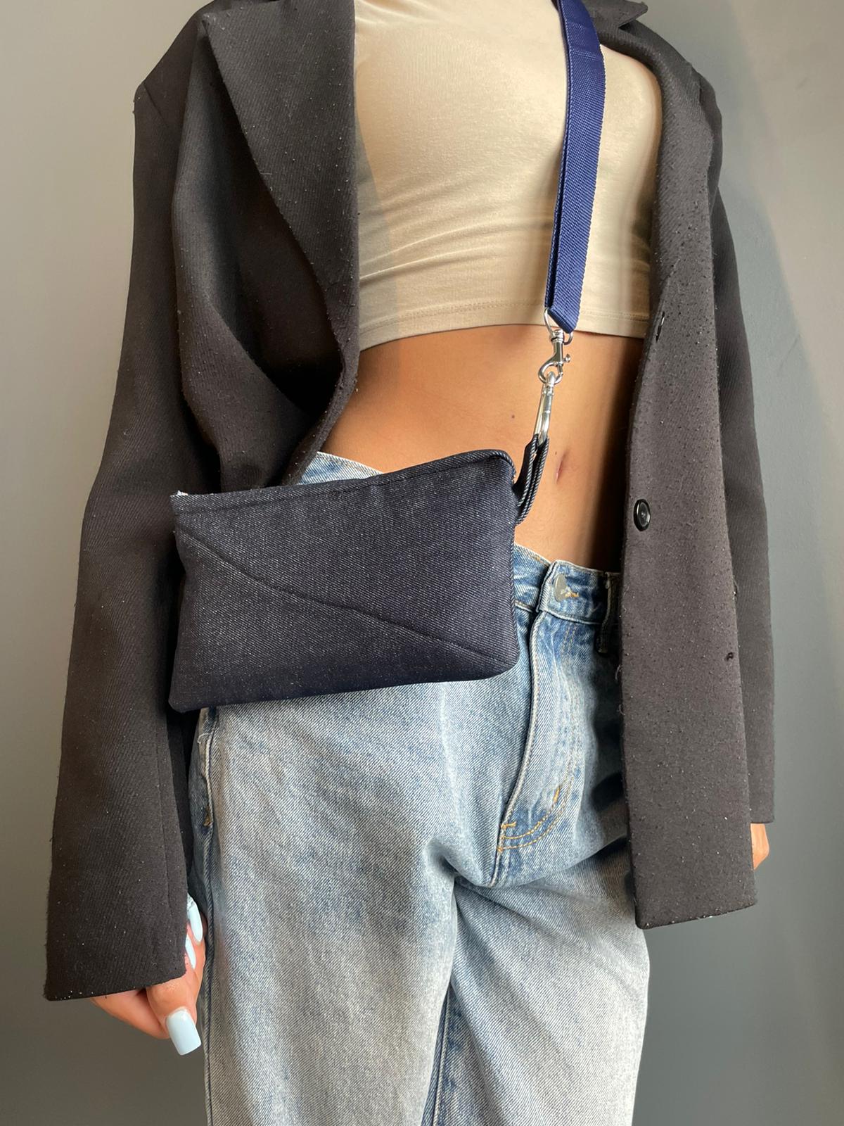 The Pochette (gevoerd)
