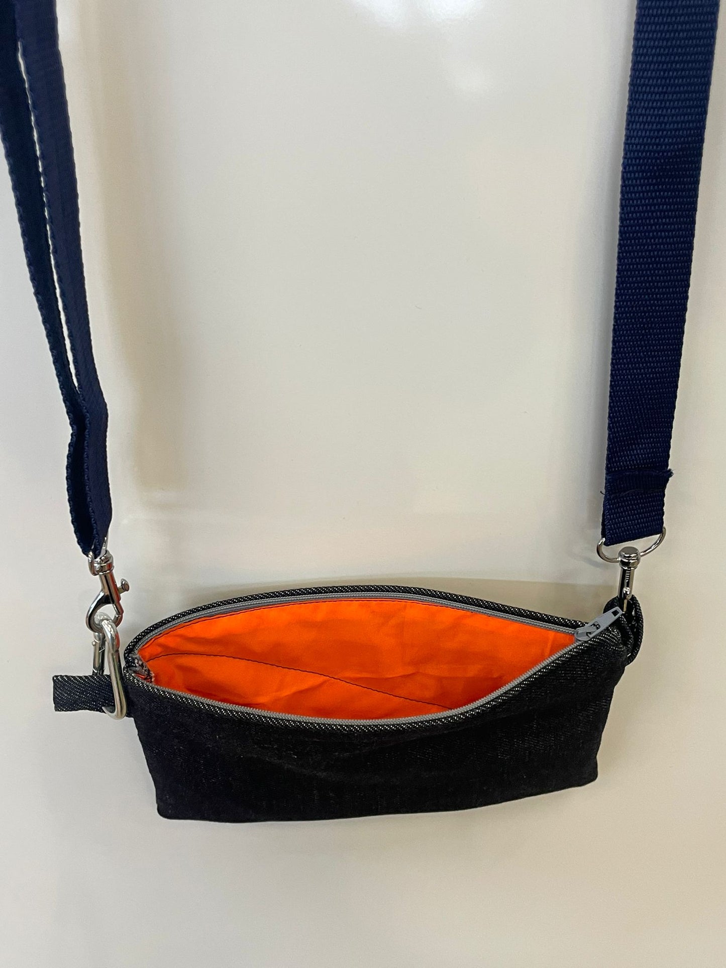 The Pochette (niet gevoerd)